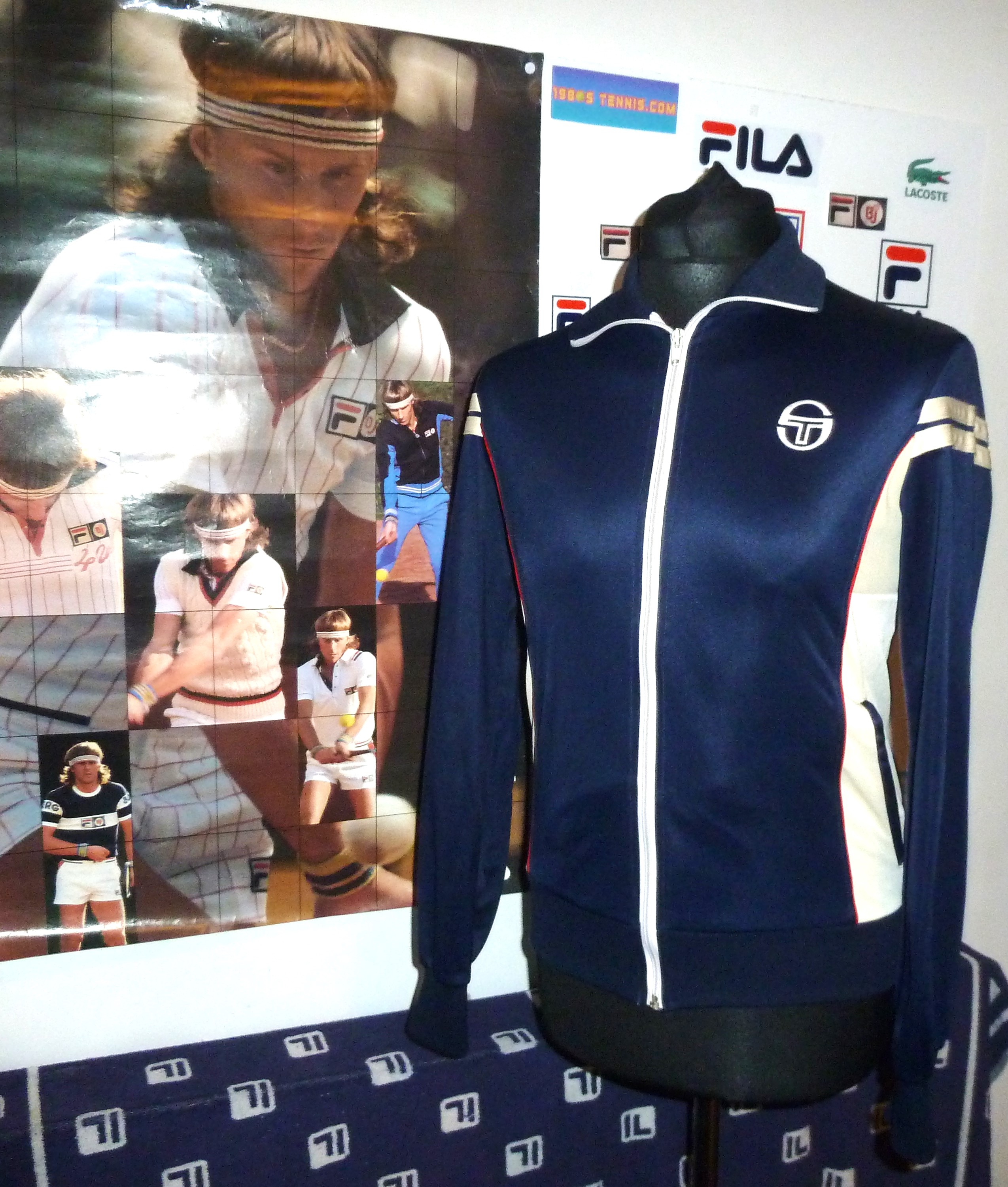 OG 1980s SERGIO TACCHINI FJORD TRACKSUIT TOP US36 SM – The 1980s