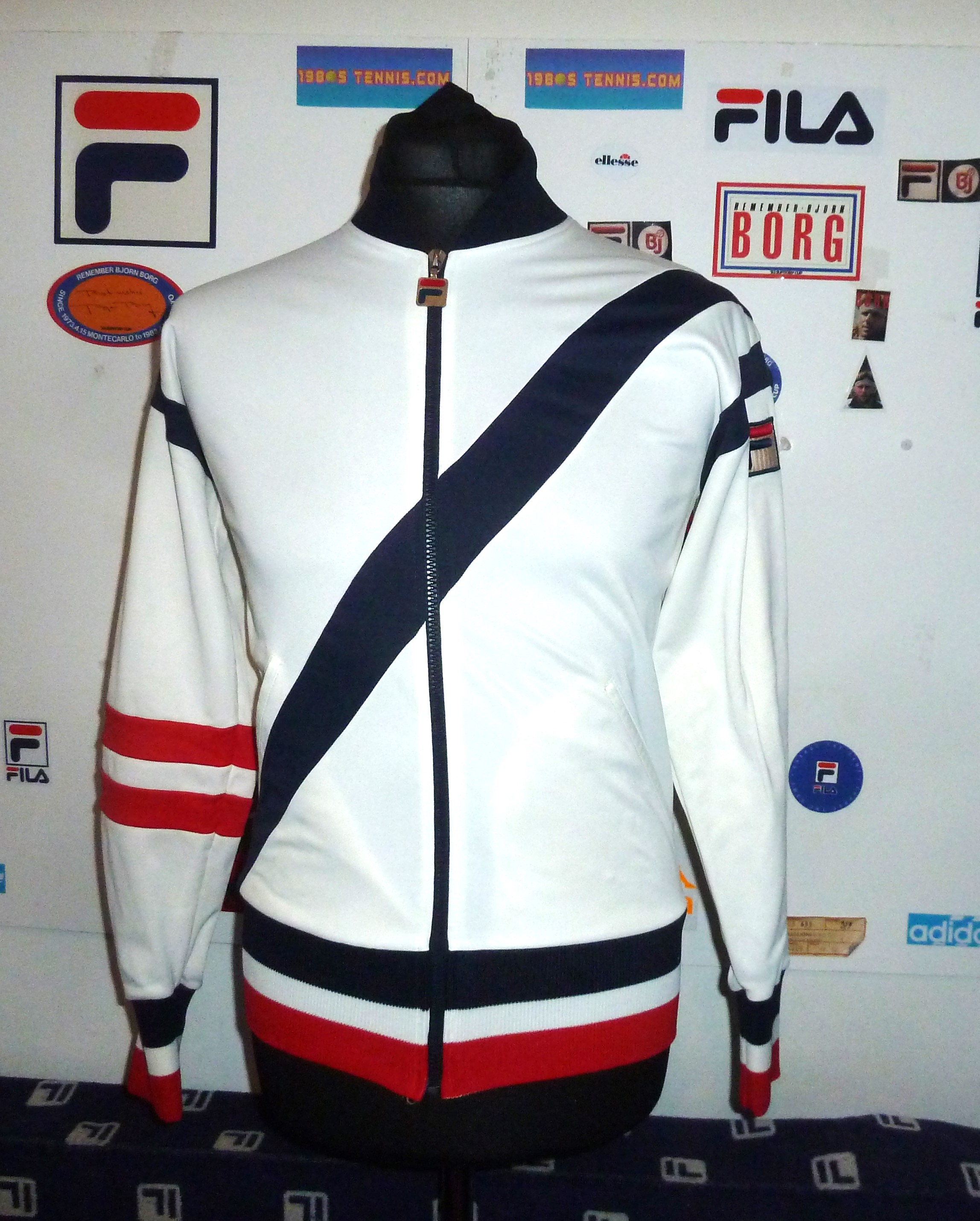 OG 1980s RARE COLOURWAY FILA LEGEND TRACKSUIT TOP US38 SM PENDING